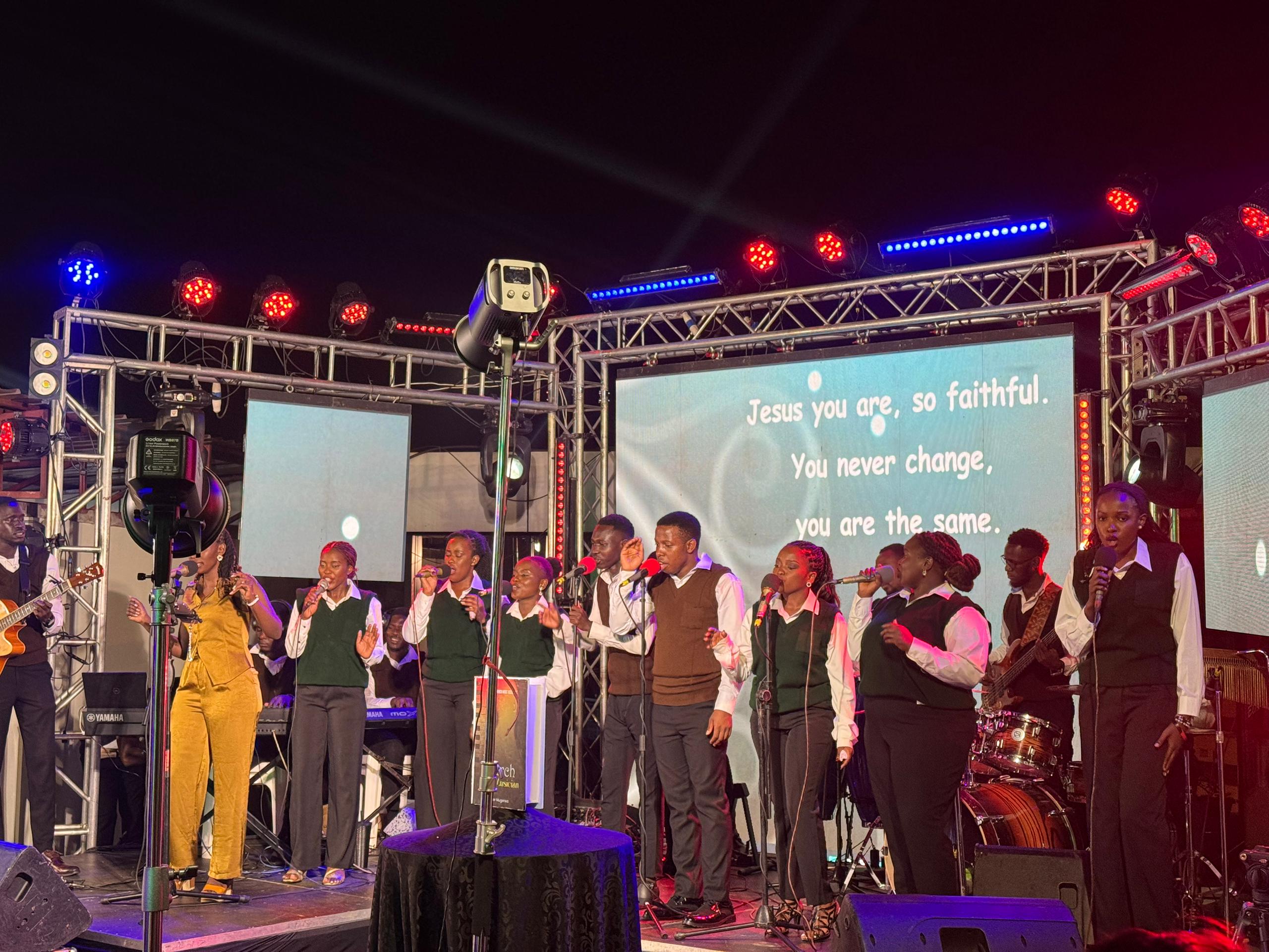 Live concert lighting and stage